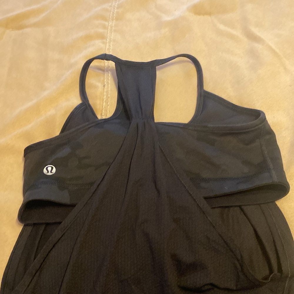 Lululemon set. - Picture 4 of 6
